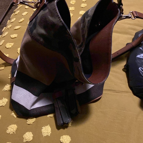 Authentic BURBERRY Mega Check Camouflage Susanna Crossbody Bag - Picture 5 of 5